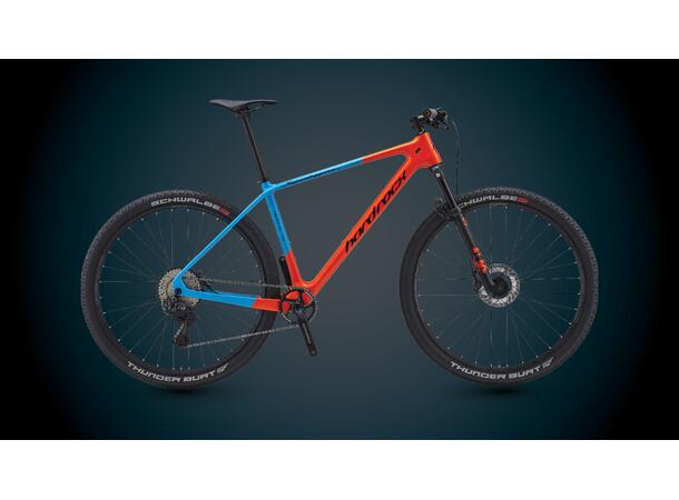 26/27 Superleggera 29R Team SL XT Di2 NYE XT Di2 m/9-45T, Fox F32 SC, Notubes 